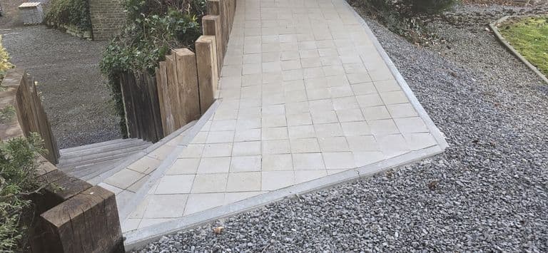 Rénovation d'un escalier — fin de chantier (5)