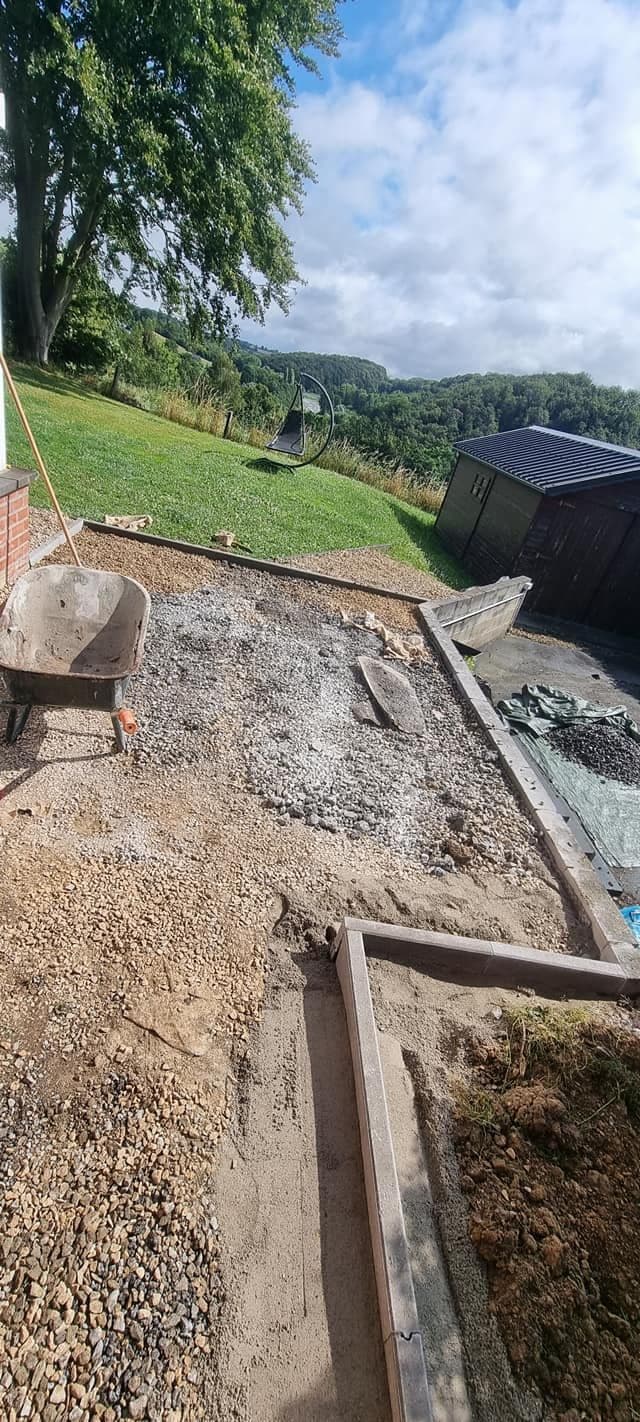 Aménagement extérieur — début de chantier (7)