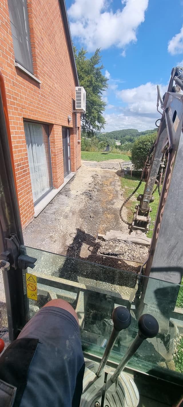 Aménagement extérieur — début de chantier (8)