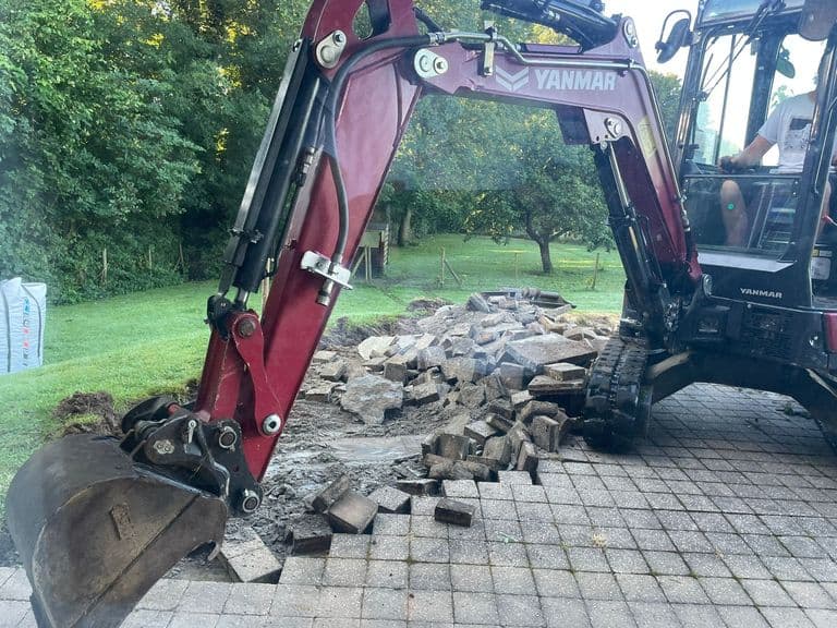 Aménagement en klinkers — fin de chantier (2)