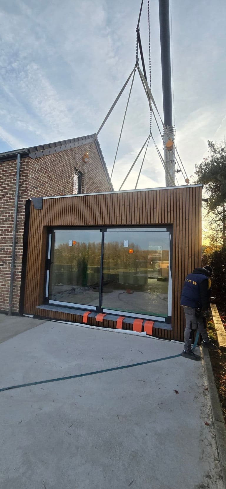 Semelle d'annexe, parking et palissade — fin de chantier (7)