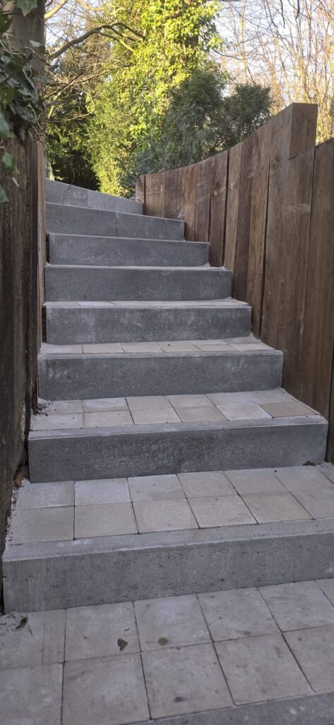 8d807c73 6d4f 42ed 9e0d C44baae23cfe